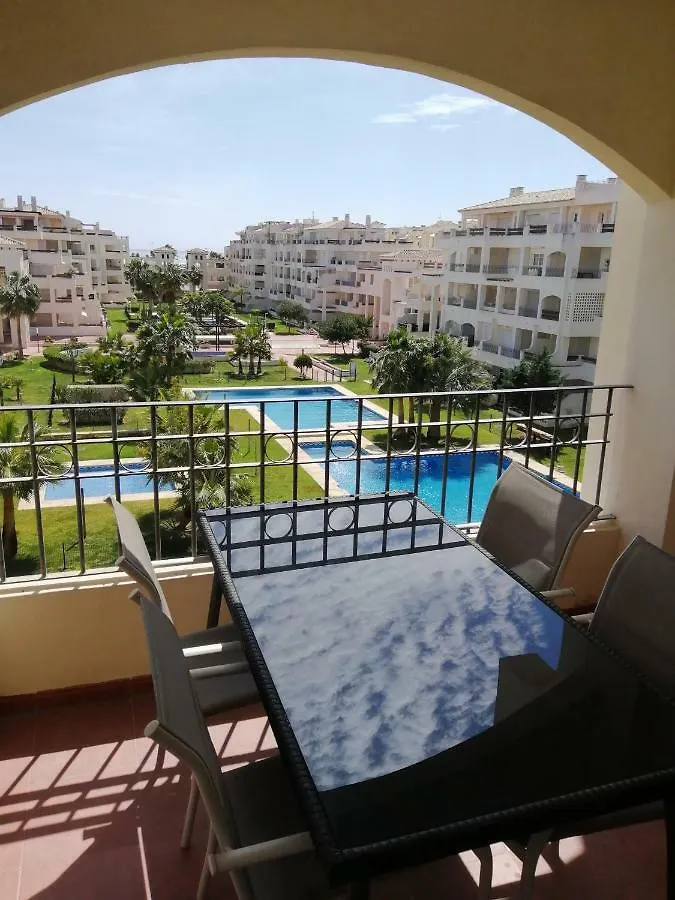 Entre El Mar Y El Golf. Wifi Privado. location